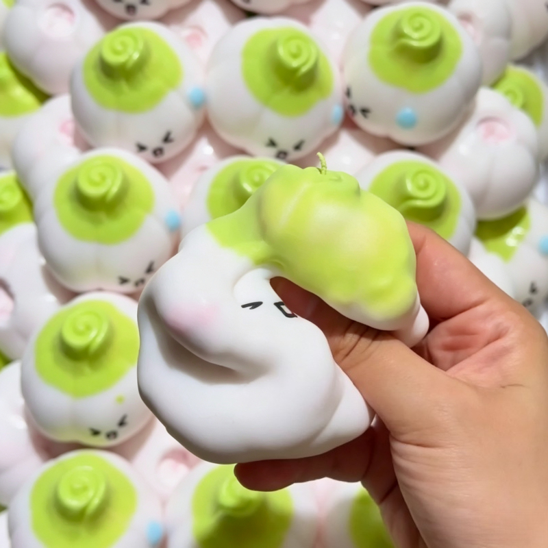 Cute Emoji Garlic ﻿Squishy Str - Novelty Gifts 评论和价格