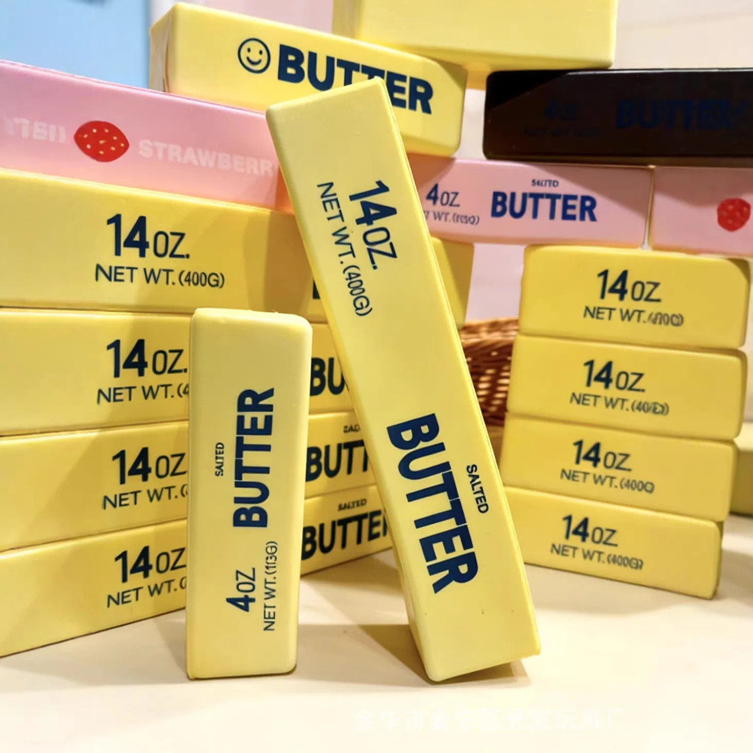23cm Squishy Super Big Butter  - Novelty Gifts 评论和价格